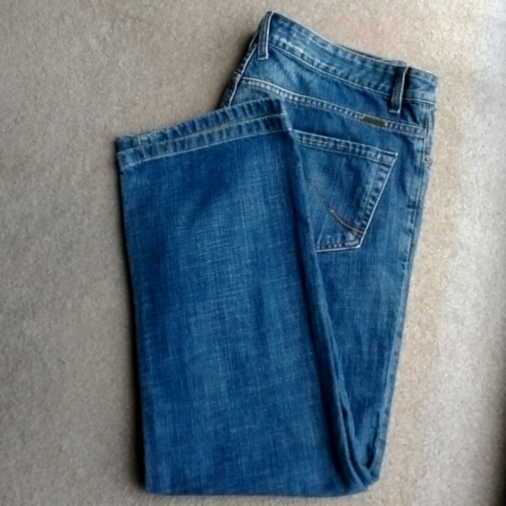 COPY - DKNY JEANS